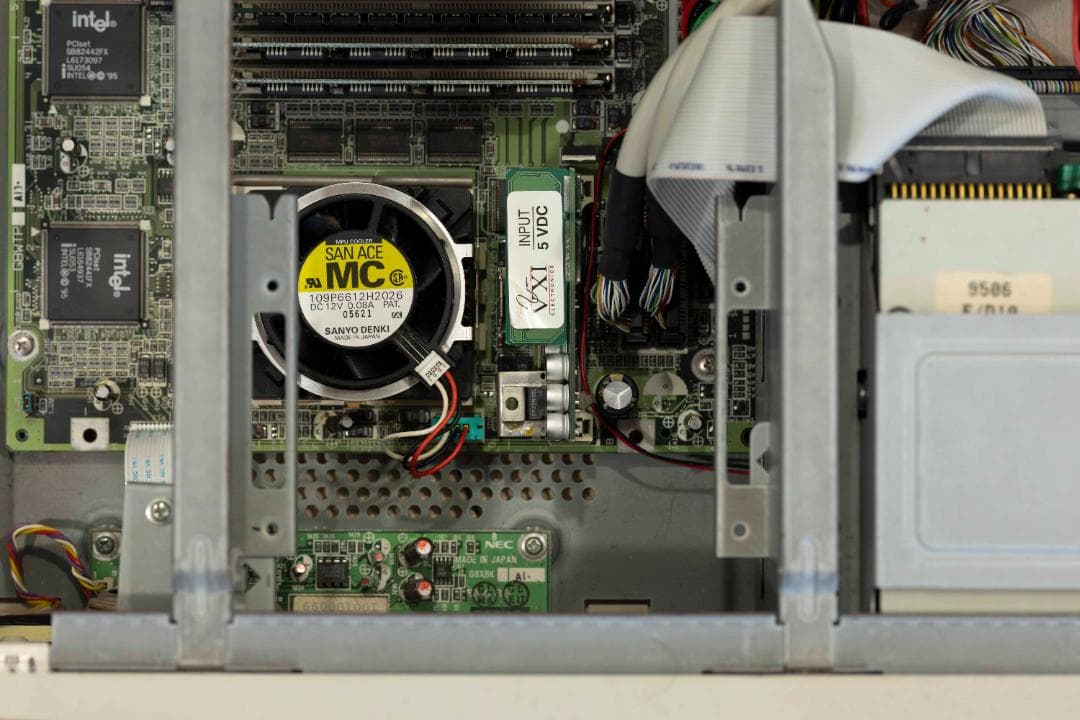 PC-9821Ra20N12 正常動作 PC-9801-86付き Win98付き - メルカリ