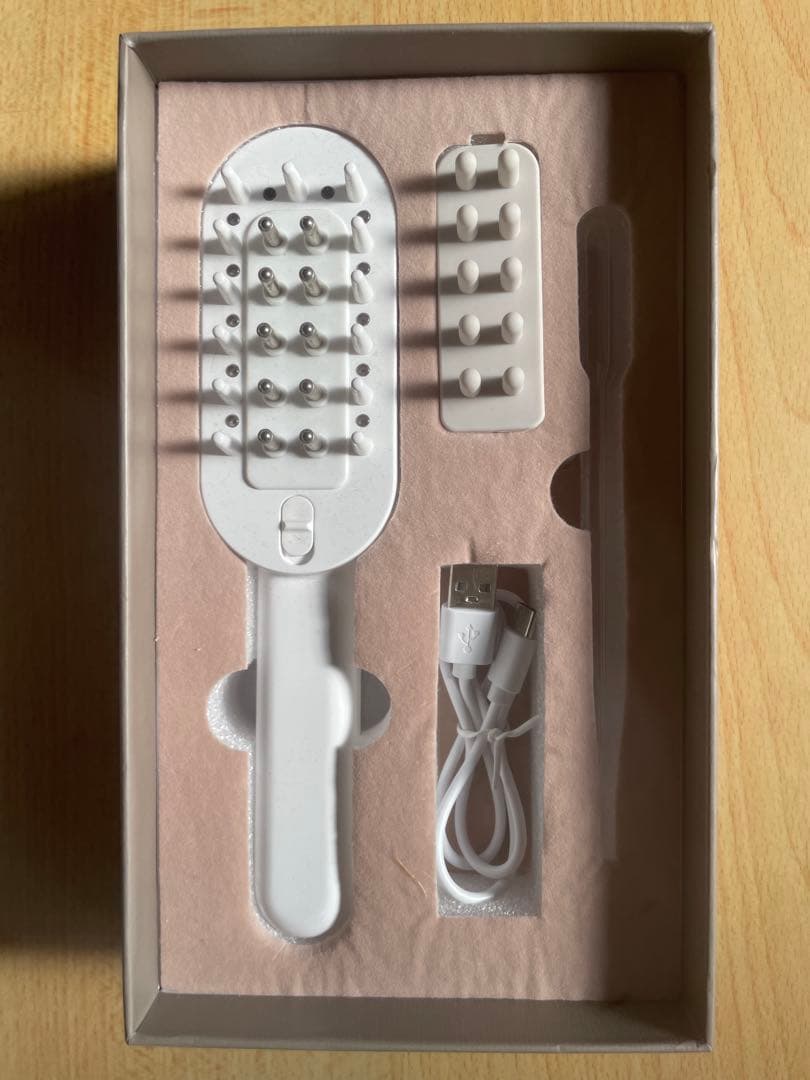 LED VLift Brush 光美容機器（顔、身体全身） - メルカリ