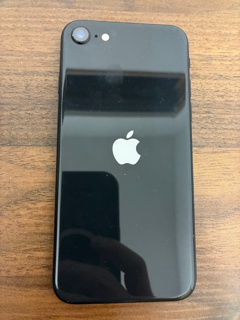 Apple iPhone SE 第二世代　128GB SIMロック解除済み SIMロック解除済】【第2世代】SoftBank iPhoneSE 128GB ホワイト