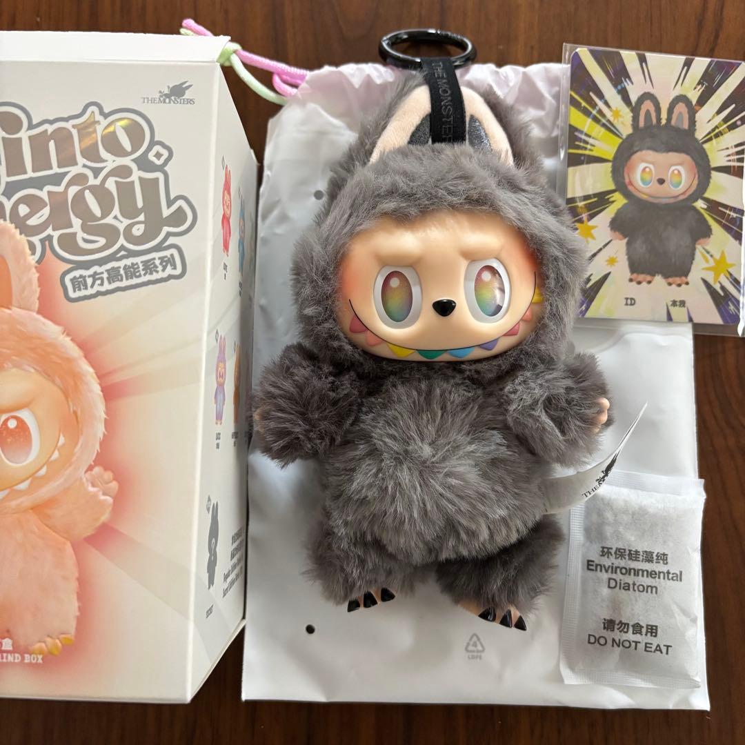 【ID】シークレット　エナジー　ラブブ　LABUBU ぬいぐるみペンダント 楽天市場】THE MONSTERS Big into Energy シリーズ ラブブ- ぬいぐるみ