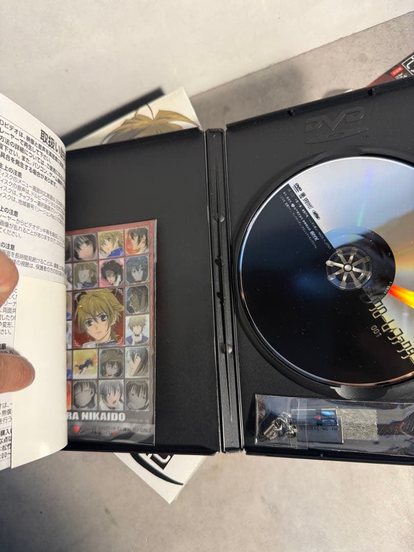 モノクローム・ファクター DVD 初回限定版 全8巻 特典完備 美品