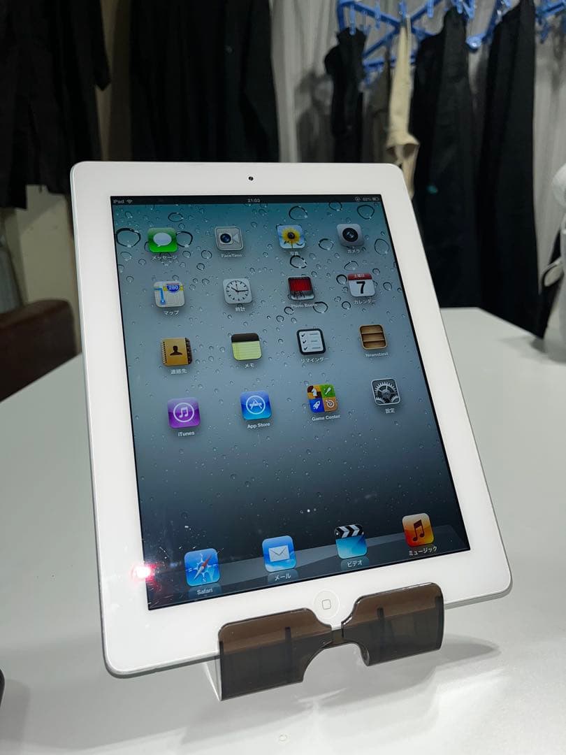 64GBバッテリー83%iPad 3世代 Dual Boot iOS9 & 6 - メルカリ
