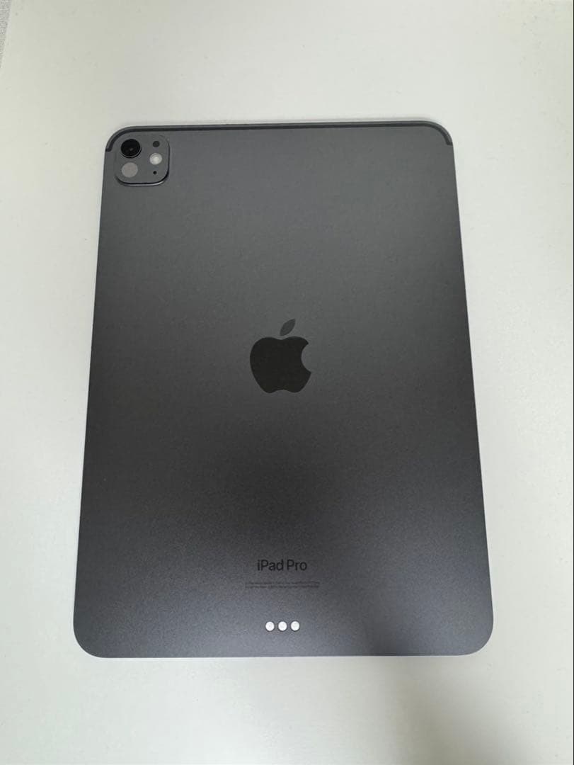 白鳥　iPad Pro M4 11インチ　256GB 本体のみ Apple iPad Pro 11インチ (M4) Wi-Fi 256GB 2024年春モデル 価格比較