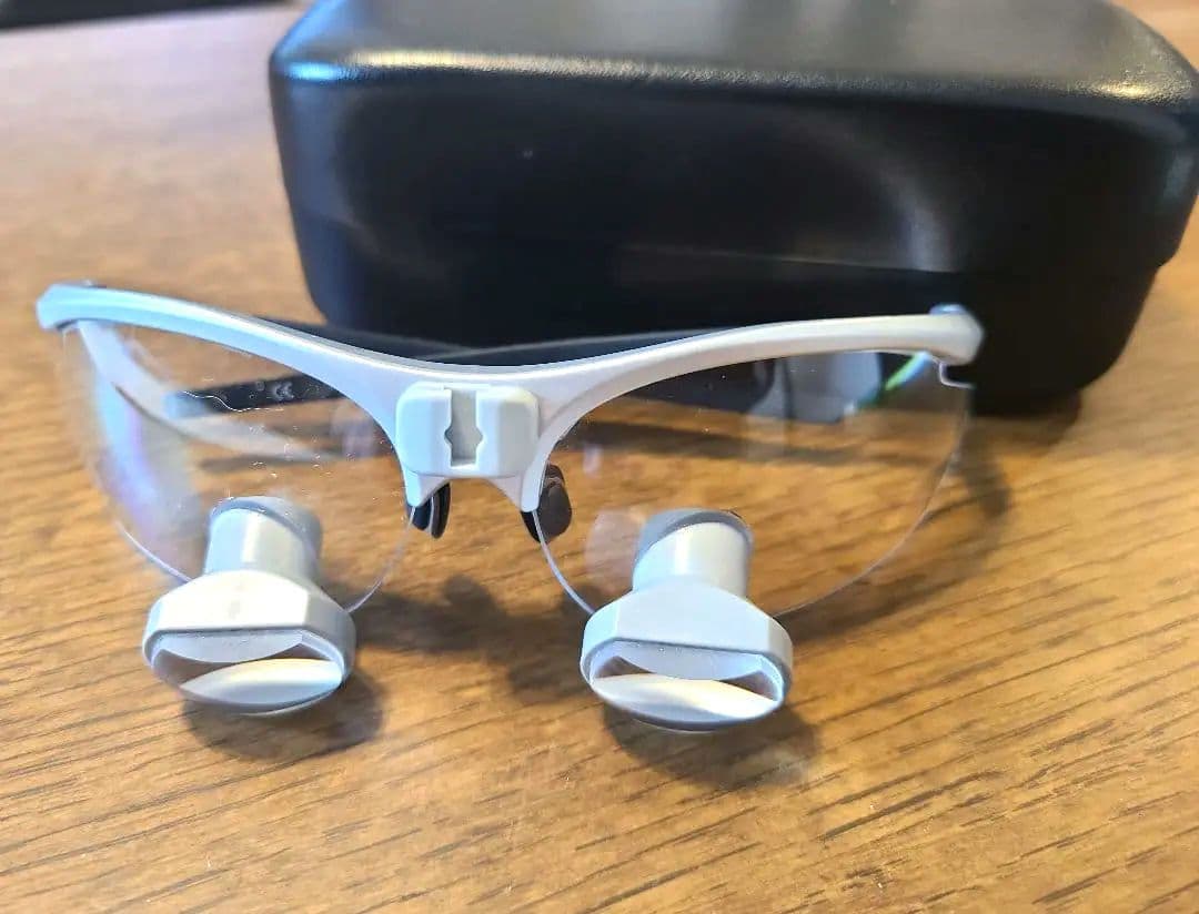 新品未使用 CIクリアビュールーペ3.5倍 ケース付き 歯科医師歯科技工士拡大鏡 新品未使用 CIクリアビュールーペ3.5倍 ケース付き 歯科医師歯科技工士