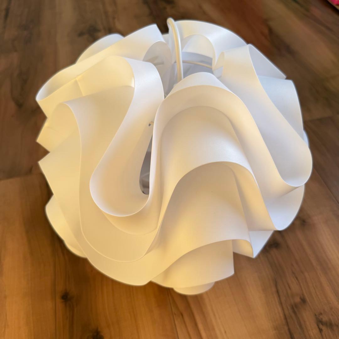 【美品】ペンダントライト 波状デザイン ホワイト Mond モンド ペンダントライト ホワイト IM1-LT-4475WH – アンティーク