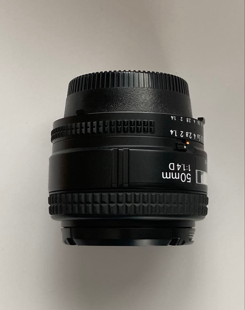 Nikon 50mm f 1.4D フルサイズ対応　単焦点レンズ