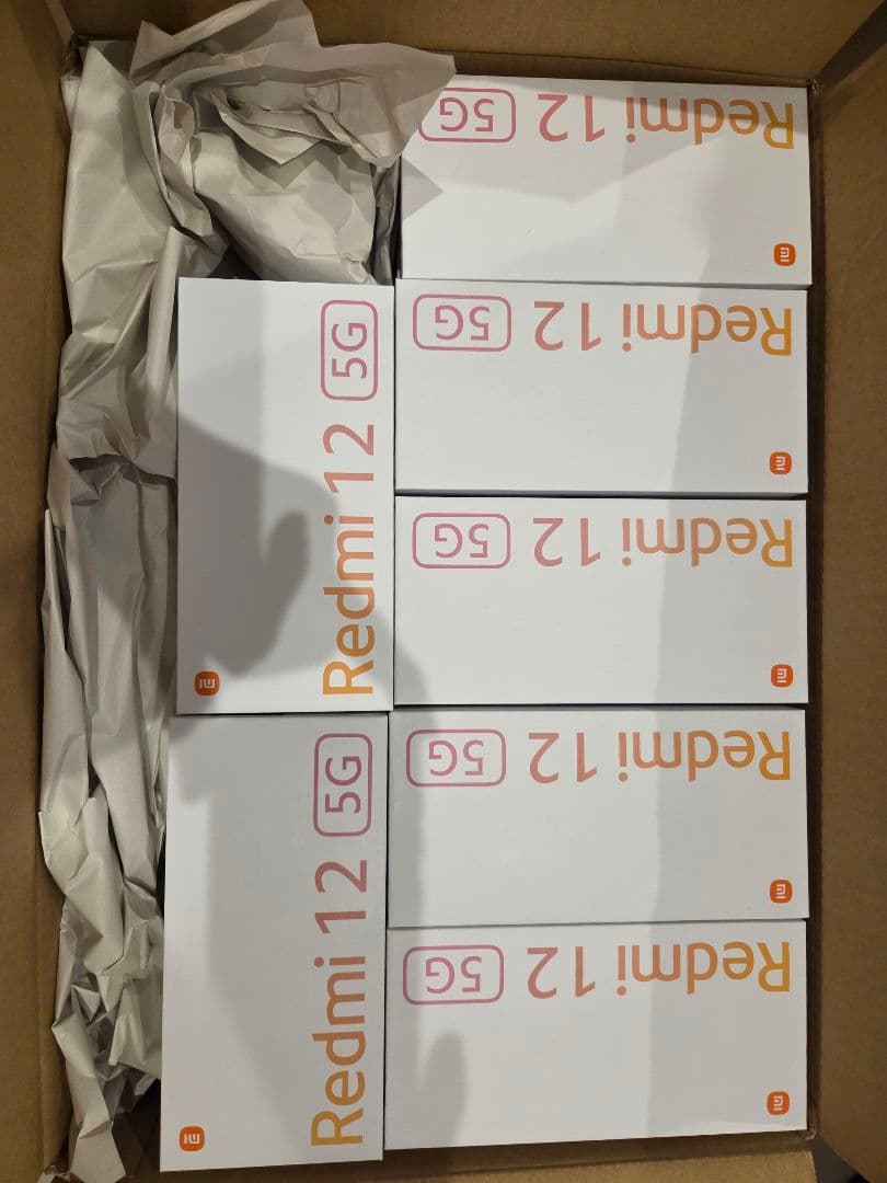 Redmi 12 5G　まとめ売り シャオミ、6.8型スマートフォン「Redmi 12 5G」を29,800円で発売