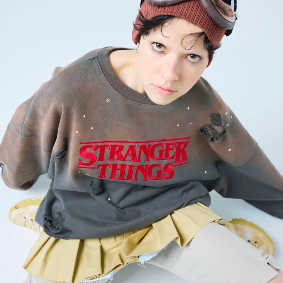 ストレンジャー・シングス オーバーサイズスウェット⭐︎いまだけお値下げ中⭐︎ 楽天市場】STRANGER THINGS ストレンジャーシングス ドラマ スウェット