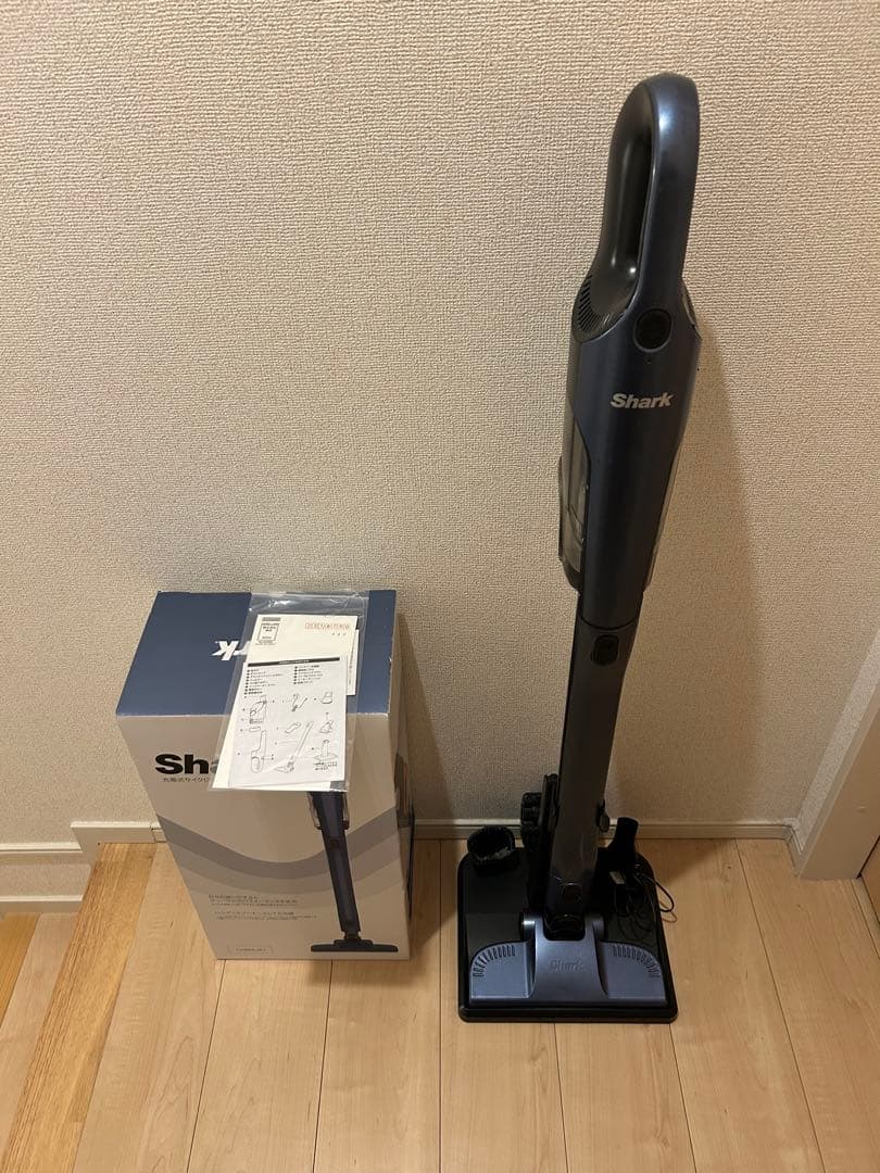 ジャンク品】Shark スティッククリーナー本体 箱 取扱説明書付き