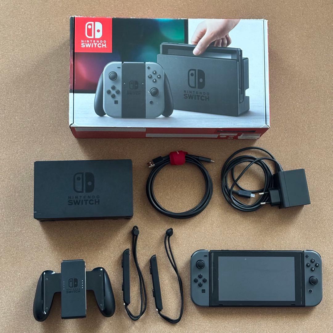 Nintendo Switch 本体中古 グレー - メルカリ