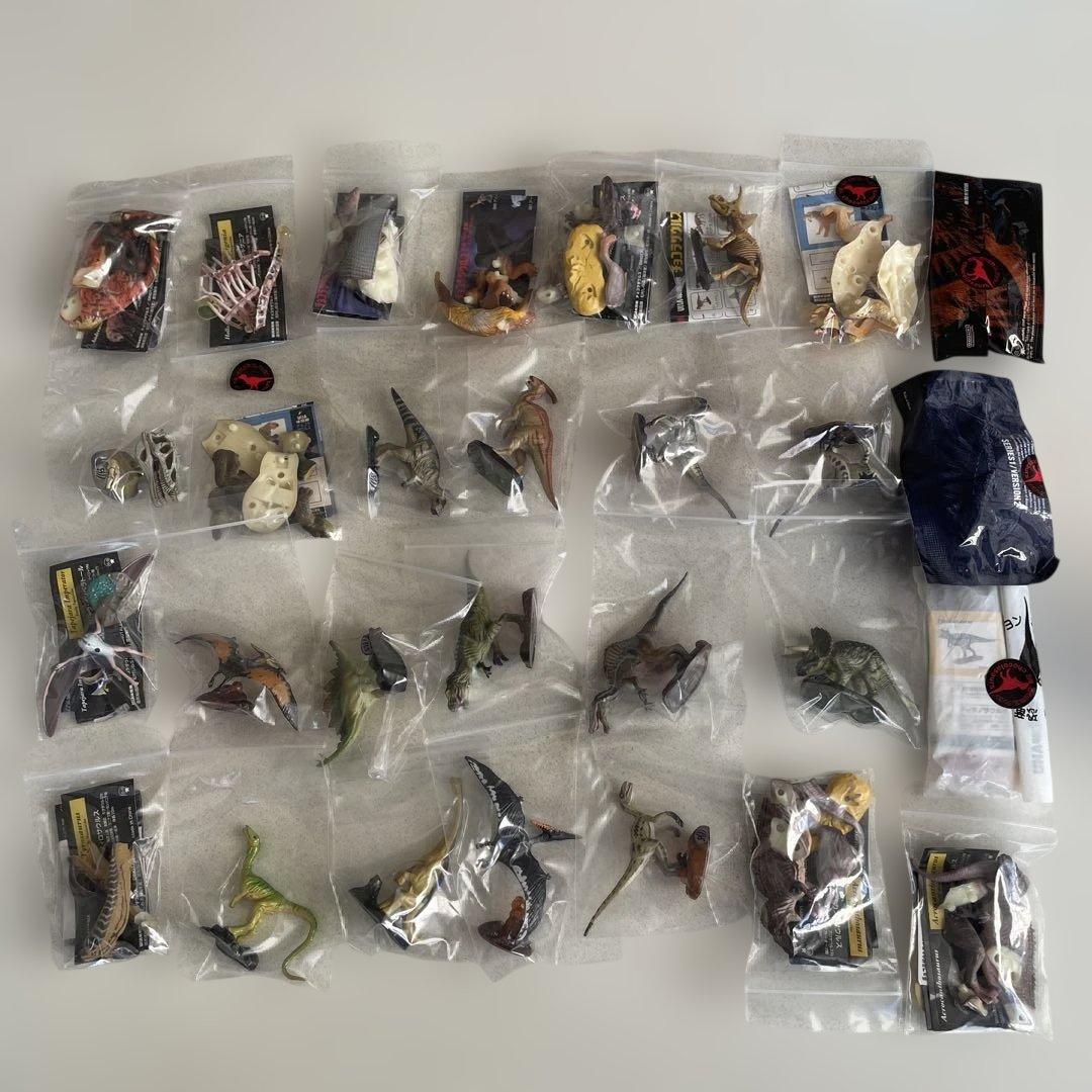 UHA味覚糖 チョコラザウルス 29個セット - メルカリ