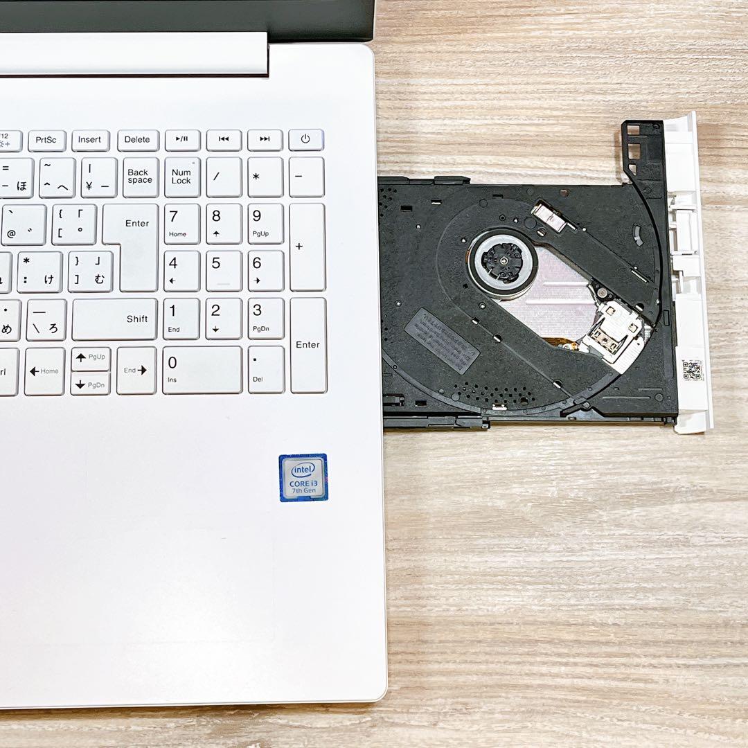 Win11✨Core i3✨メモリ4GB✨DVD✨大画面15.6型✨すぐ使える