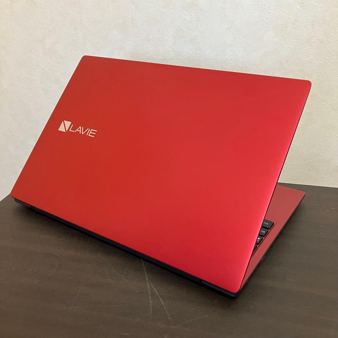Lavie Win11 8世代i3/RAM8GB/SSD256GB - Windowsノート本体