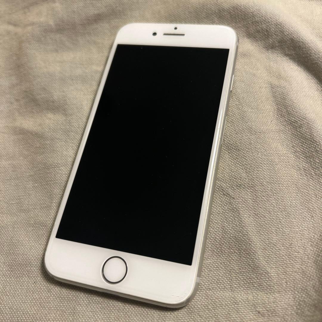 Apple iPhone 8 ホワイト 本体 - メルカリ