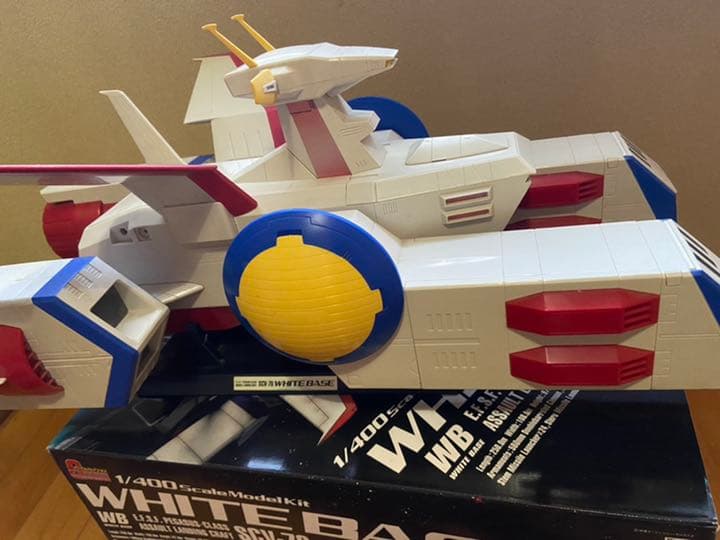1/400スケール ホワイトベース 史上最大全長630mm ファーストガンダム