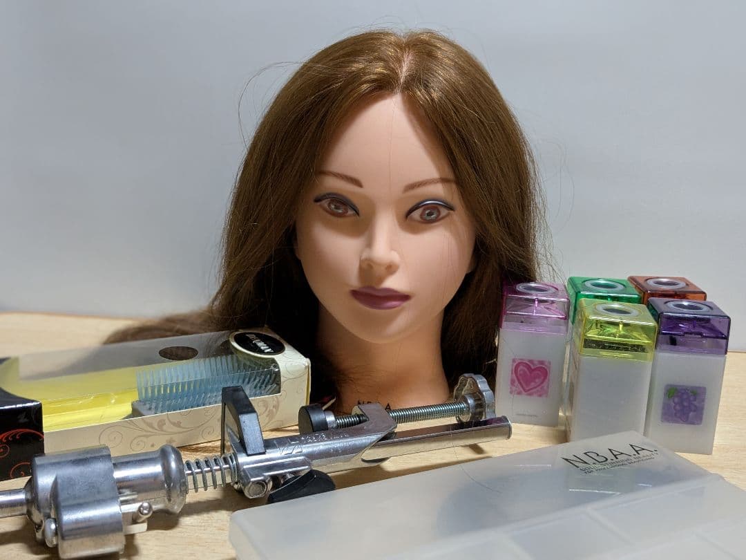 値下げしました! NBAA ヘアマネキン ウィング 練習用 5点セット追加あり 値下げしました! NBAA ヘアマネキン ウィング 練習用 5点セット追加