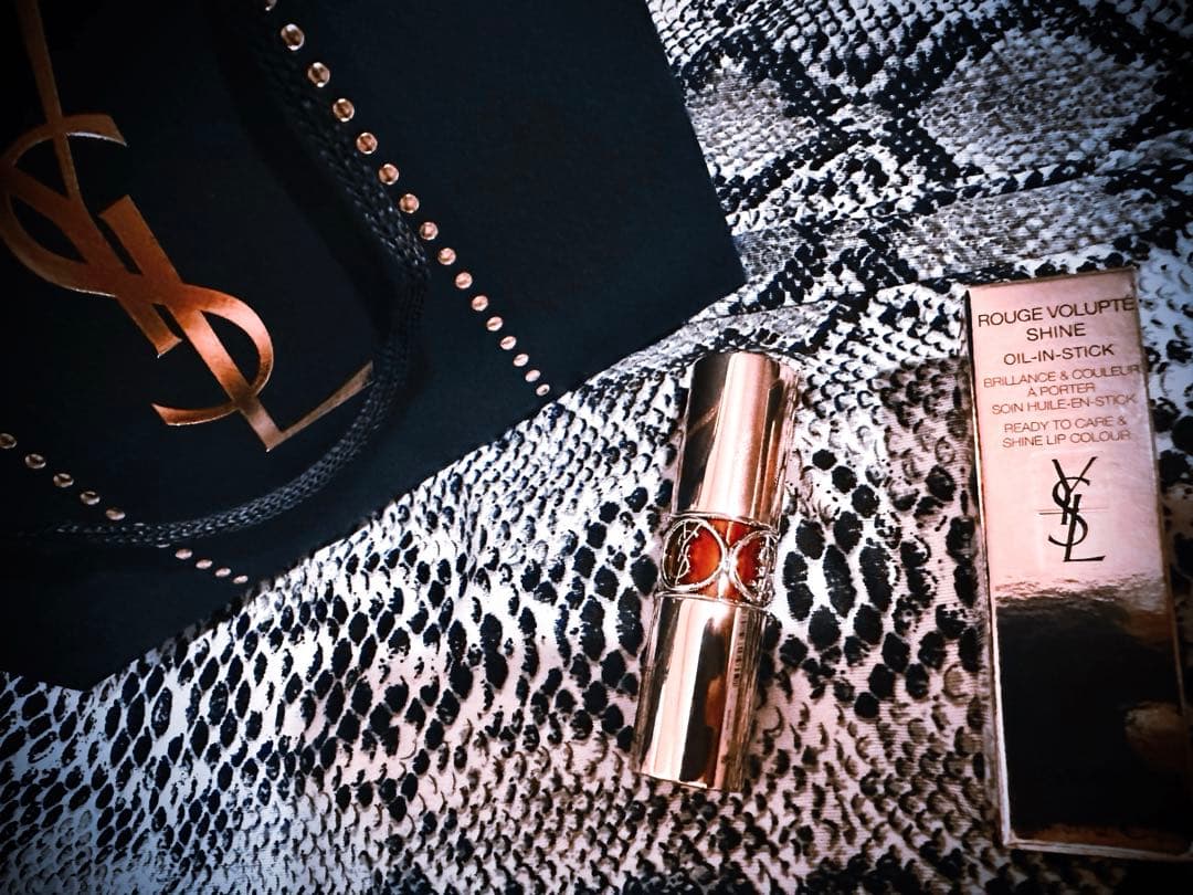 YSL 専用出品 イヴ・サンローラン］YSL リブレ ギフトセット［2025年10月発売