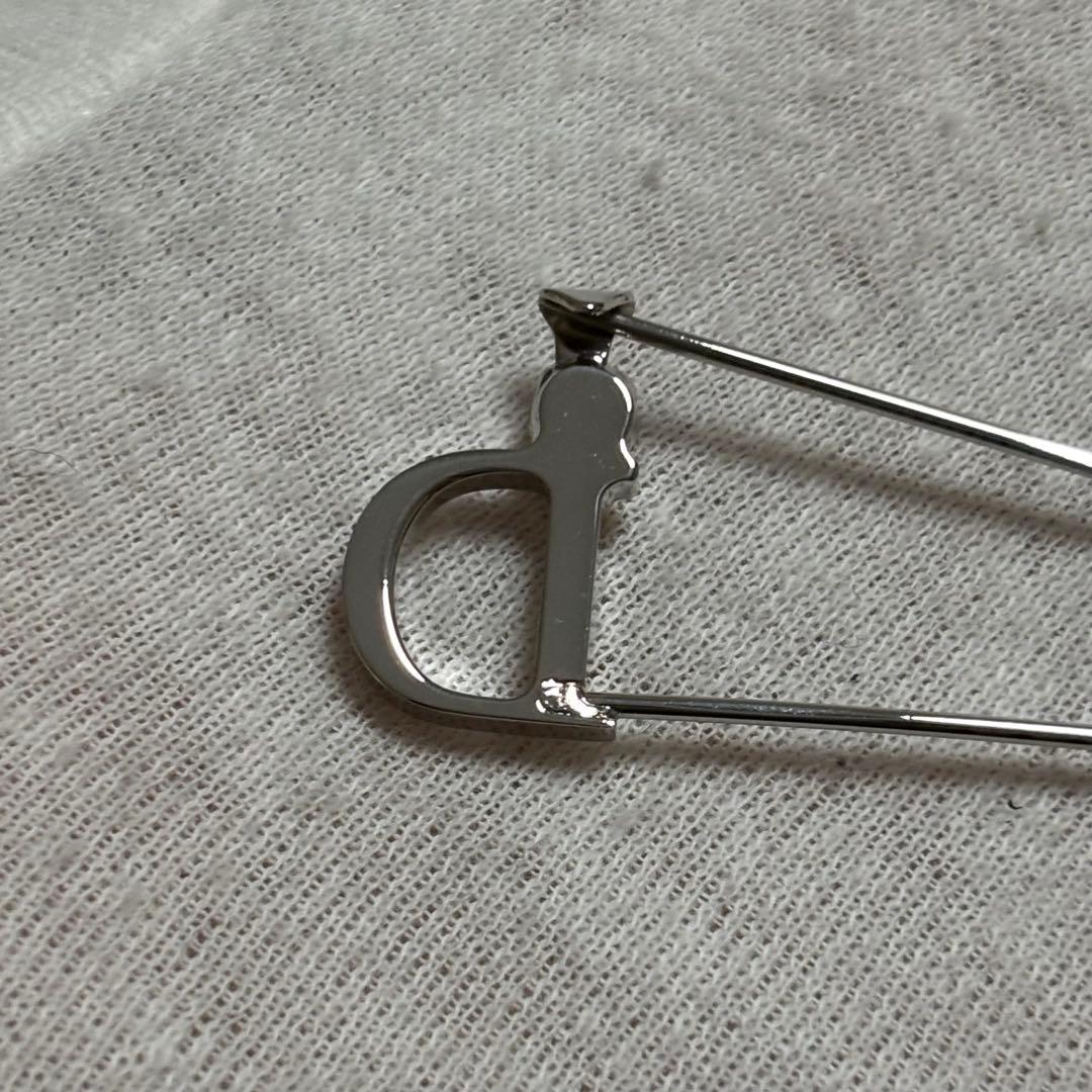 未使用級］現行 ディオール CD ICON ブローチ 安全ピン クリスタル