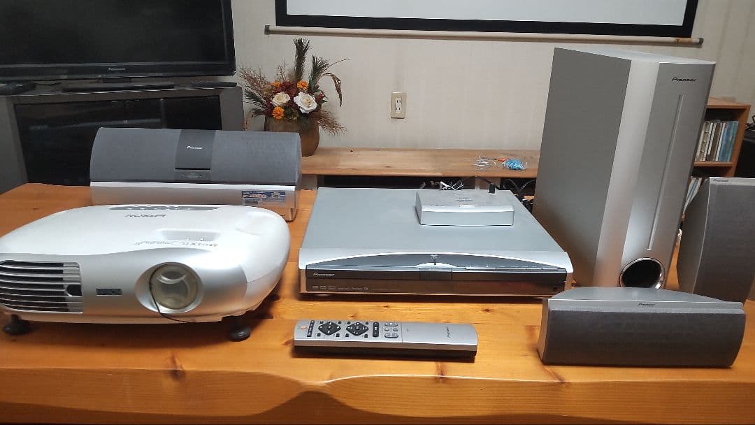 値下げ プロジェクター付、Pioneer ワイヤレスサラウンドスピーカーセット