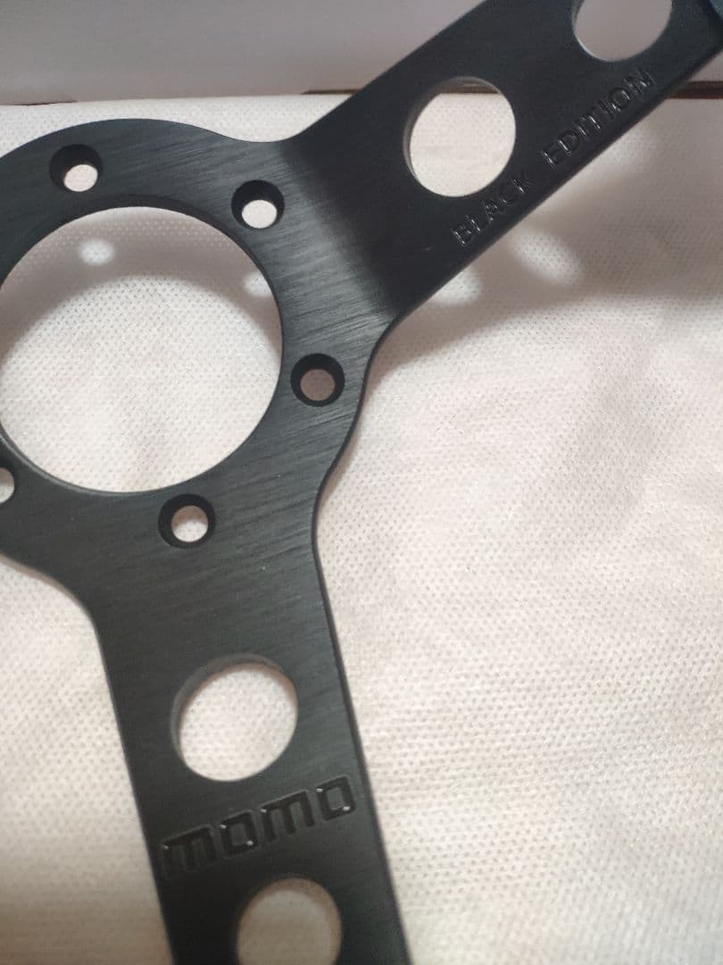 新品未使用・MOMO スタイル ブラックエディション Not Authentic