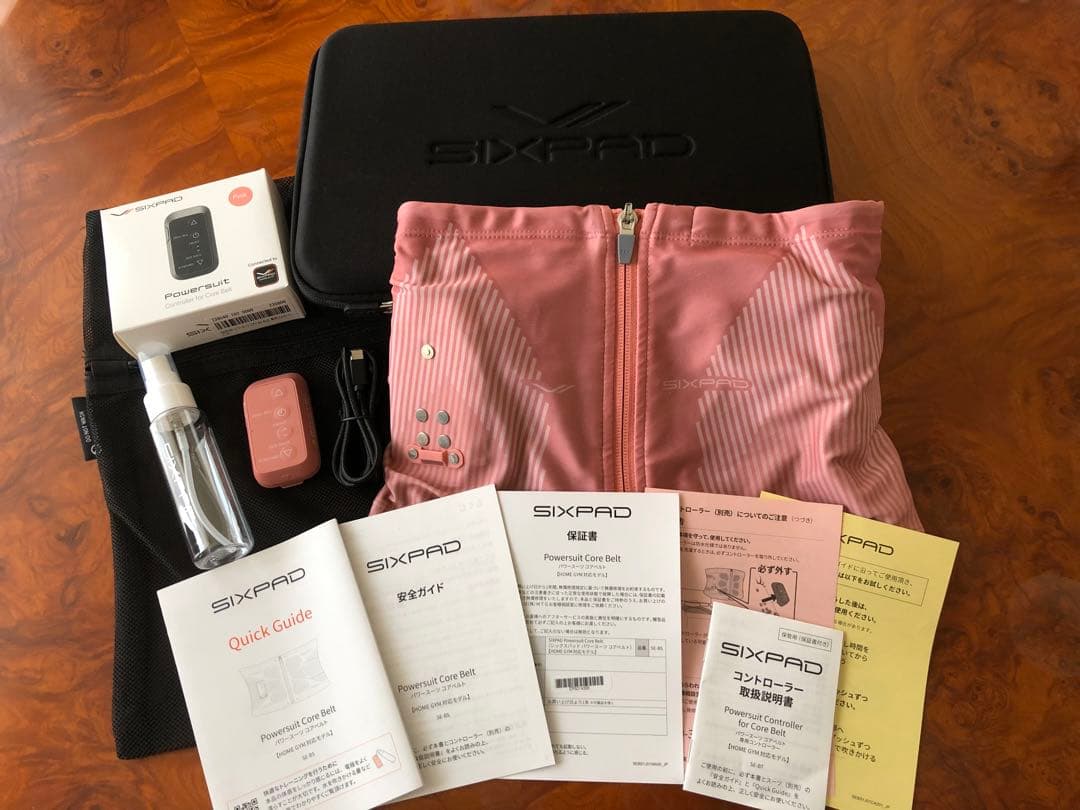 ［美品］SIXPADパワースーツコアベルト 専用コントローラー付き Sサイズ SIXPAD パワースーツコアベルト（コントローラー付き） | 日テレ