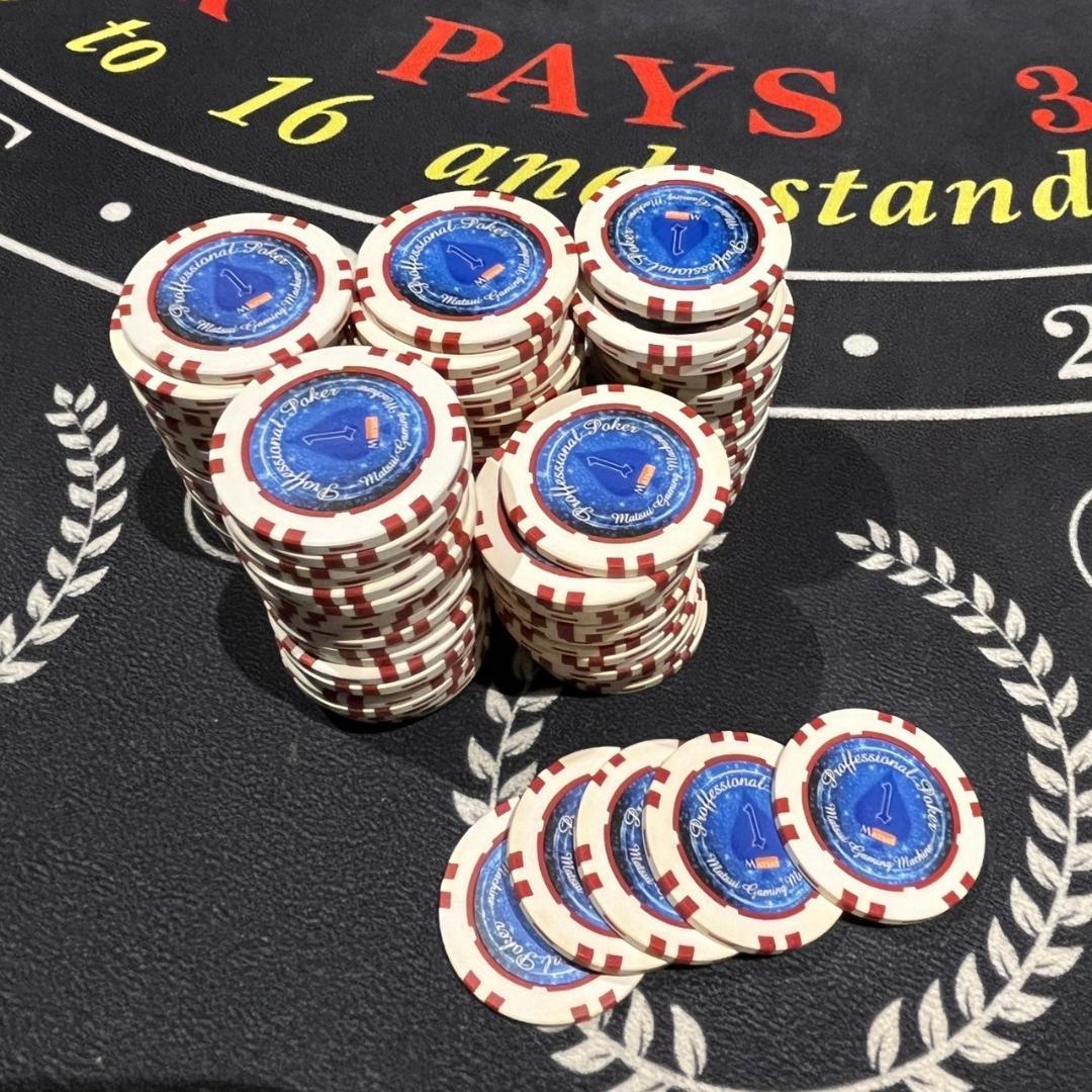 03 MGM社正規品 カジノチップ 100枚 ポーカーチップ バカラ H26年 Amazon | モンテカルロ カジノチップ ポーカーチップ バカラチップ