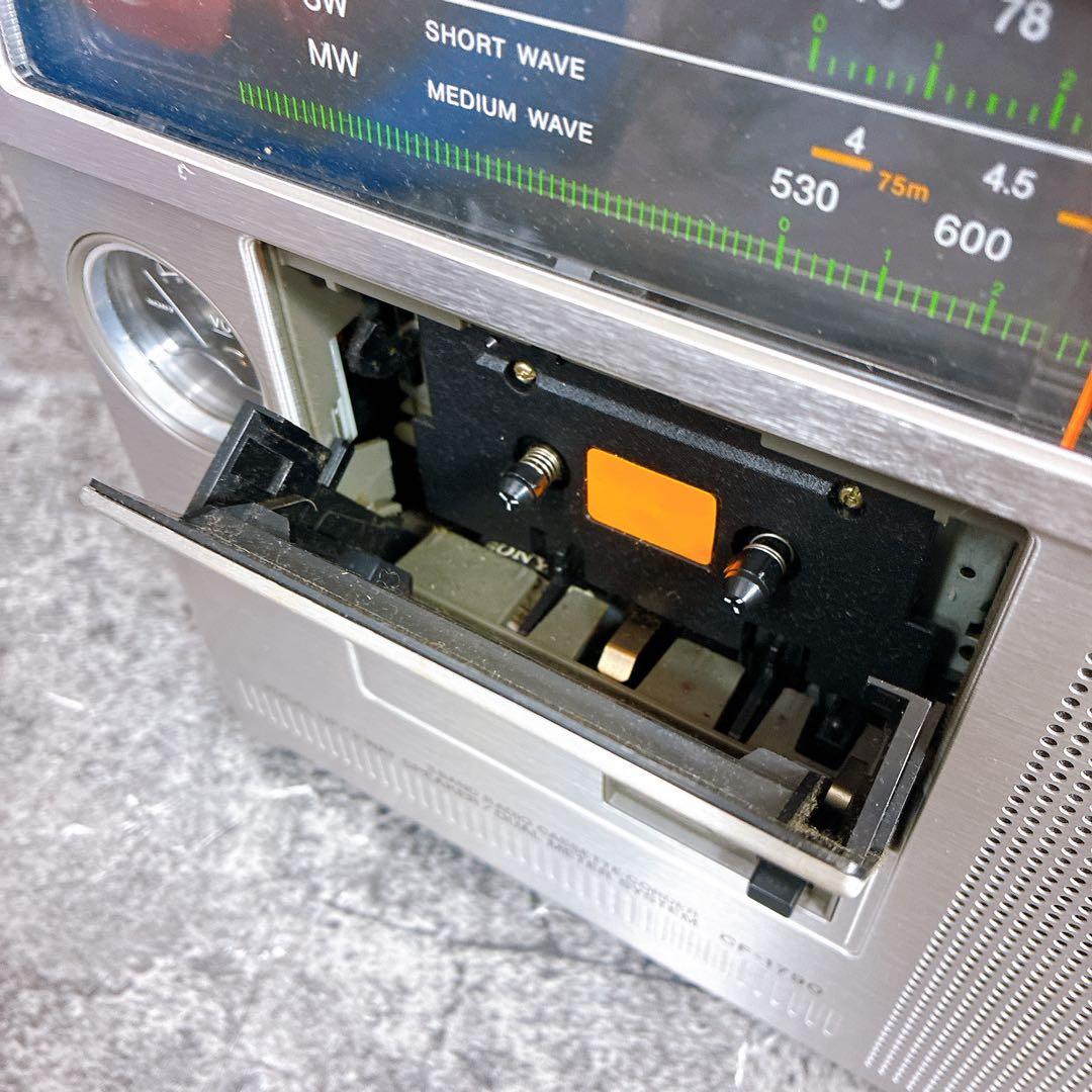 希少 SONY CF-1790 ラジオ・カセットプレーヤー 動作品 ジャンク