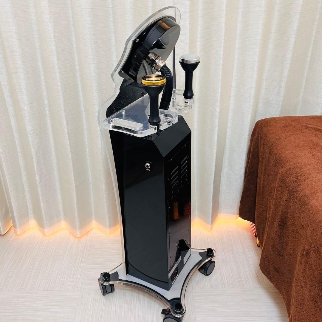 美品 キャビリポ 25khzキャビテーション ワールドアソシエイツ 骨伝導無し