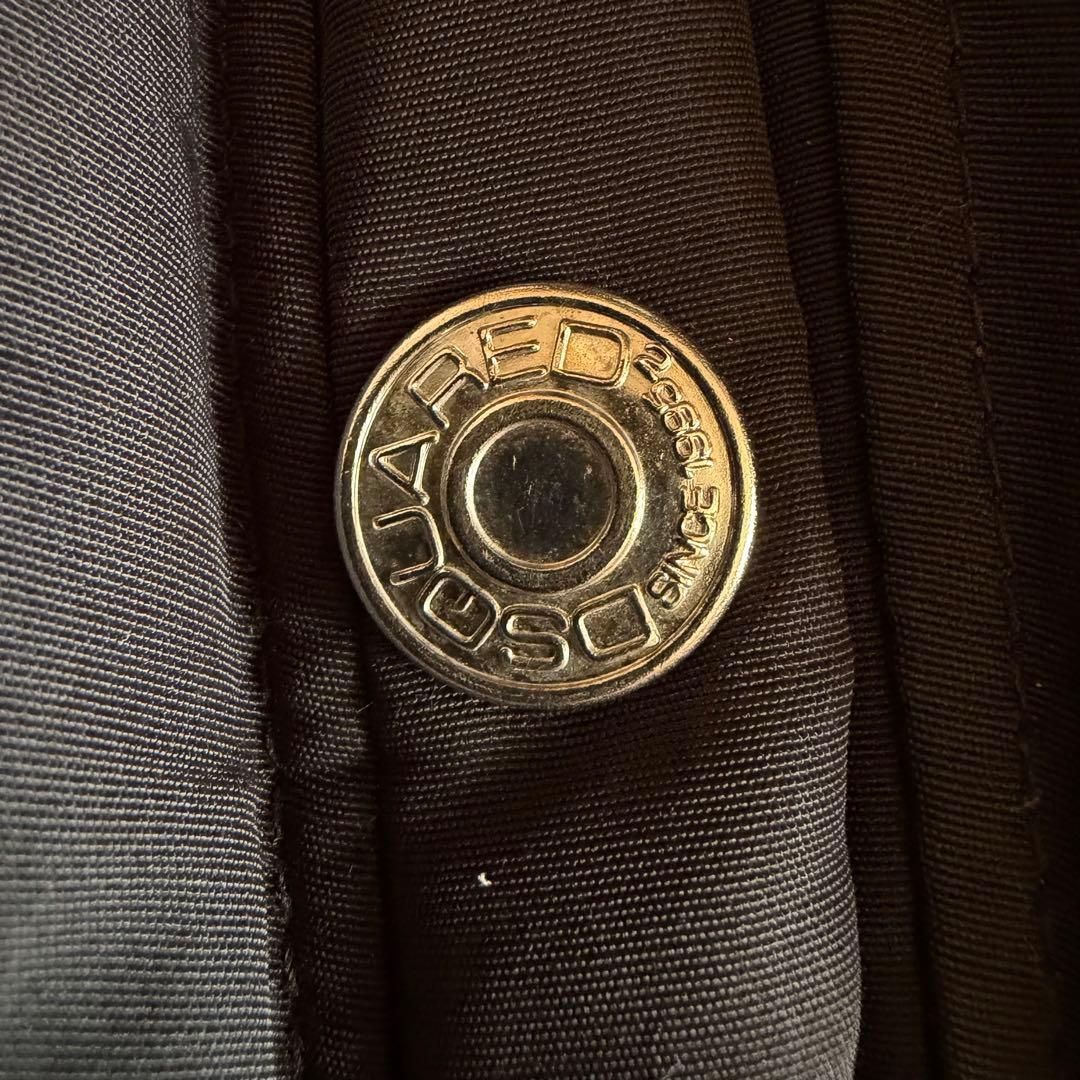 美品】DSQUARED2 ダウンコート リアルファー メンズ 38 女性も - メルカリ