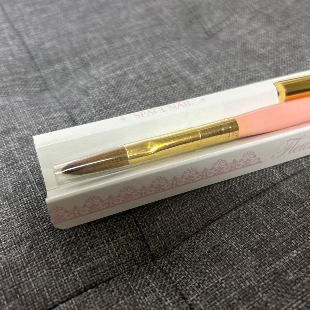 フルーリア スカルプチュアブラシ 21mm コリンスキー 廃盤品 - メルカリ