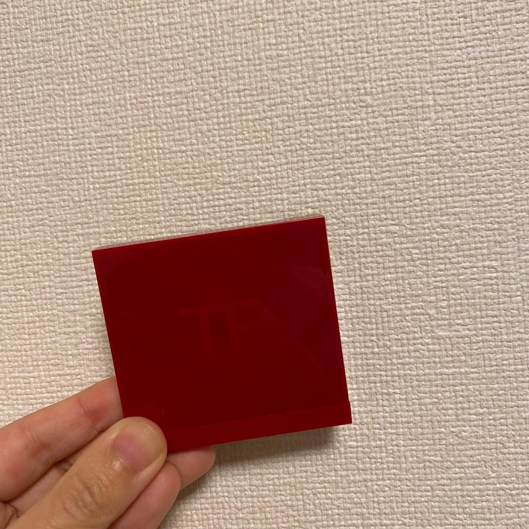 トムフォード　チーク 楽天市場】シェイド アンド イルミネイト ブラッシュ ｜ トムフォード