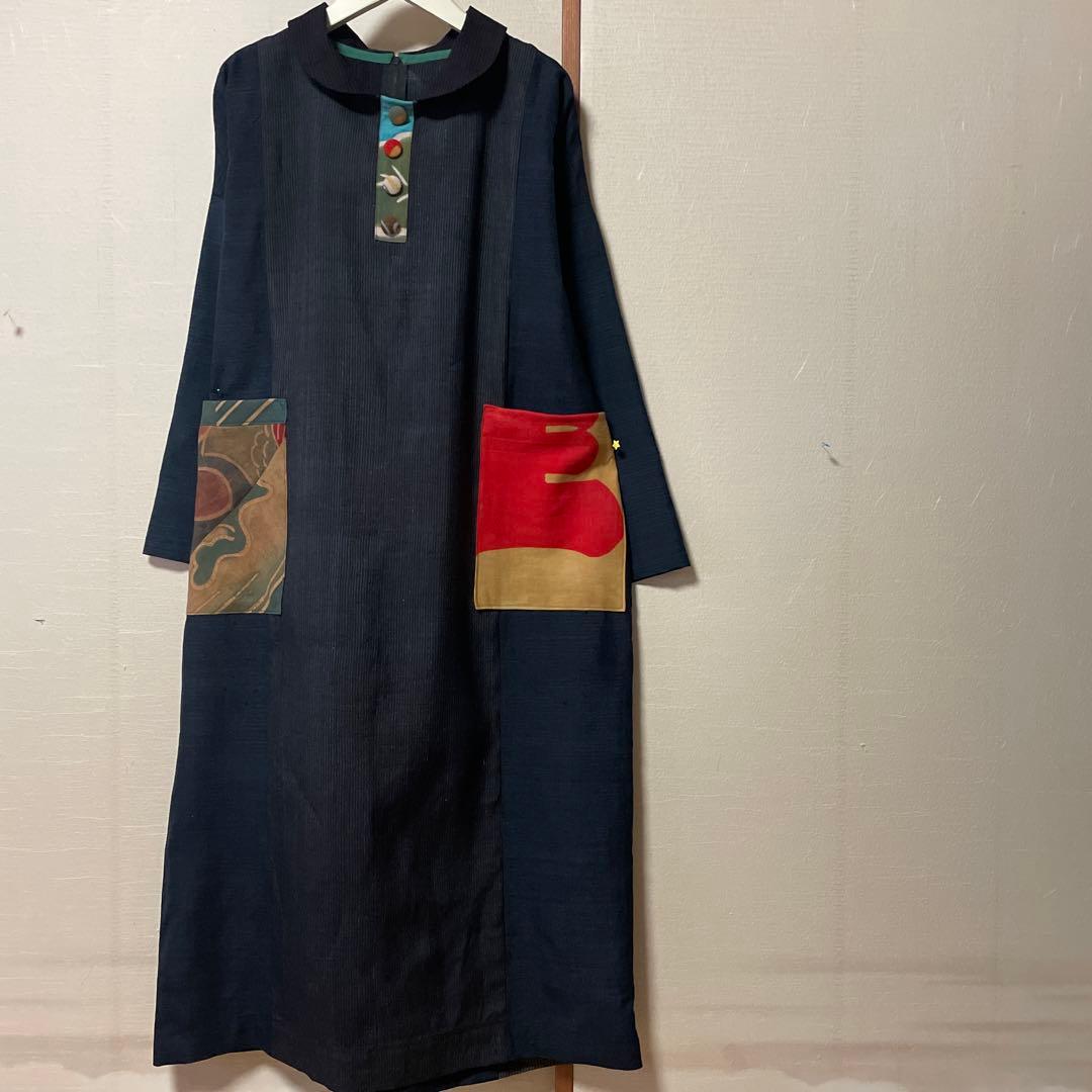 専用　すみ様　無地縞紬に幟のコラボ 銀座【A-4082】新田工房製 夏紬 素鼠色×淡い砂色 よろけ縞に横段 :身丈