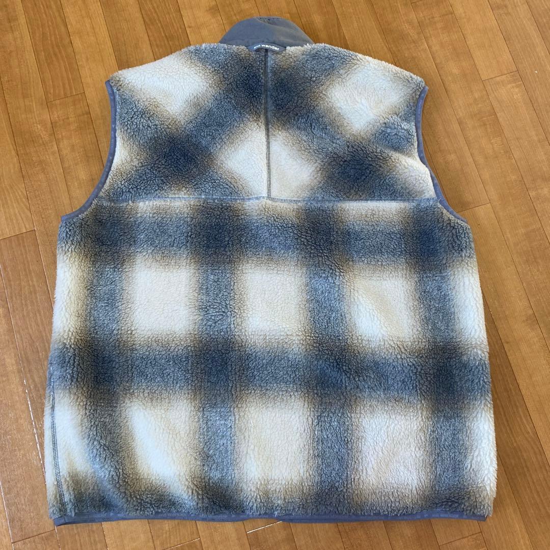 and wander チェック柄 フリース ベスト XL トップス