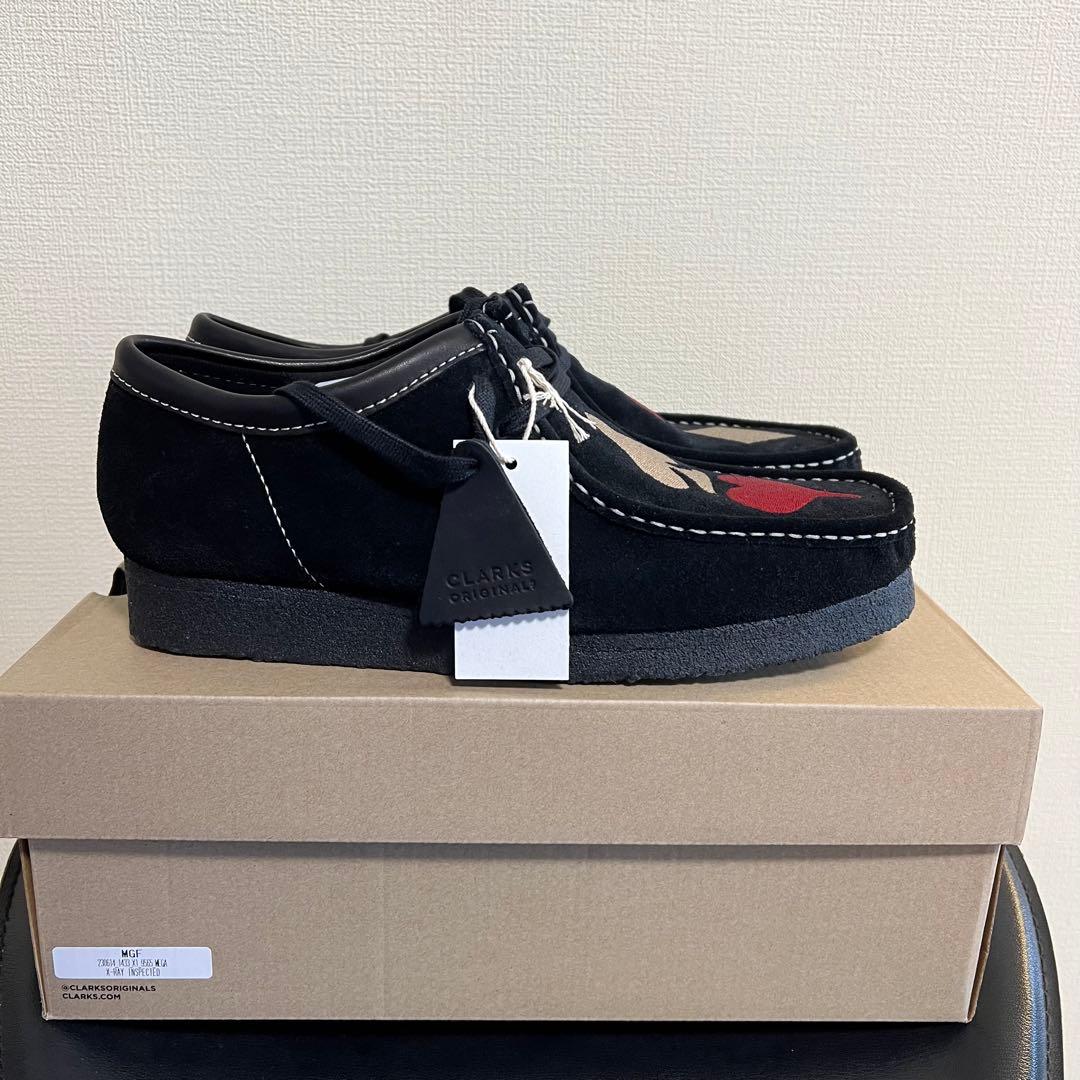 Stussy Clarks ワラビー トランプ 刺繍 ブラック ブーツ - メルカリ