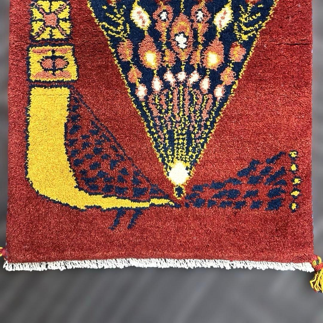 T】ペルシャ ギャッベ 玄関マット ラグ 86x58cm 茜色 孔雀 - メルカリ