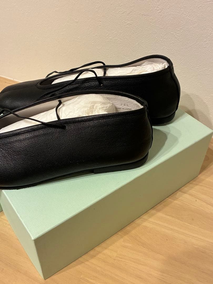 SUI　レースアップシューズ　レディース　24.5ｃｍ