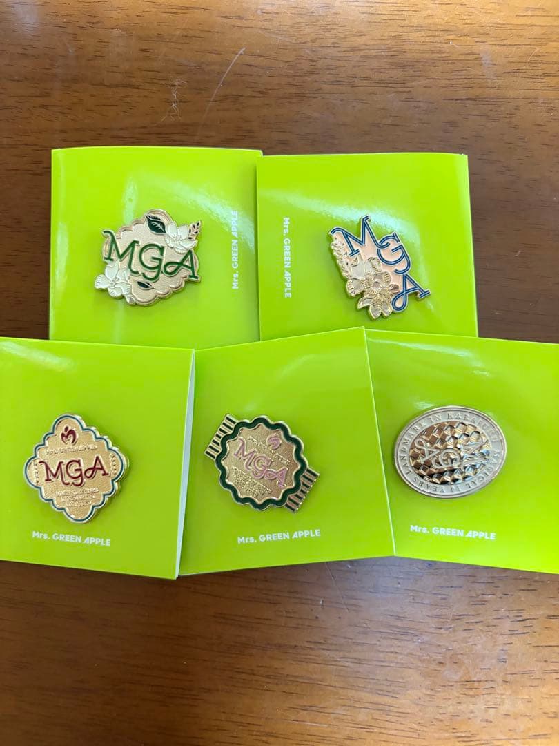Mrs.GREEN APPLE ポップアップ ピンズ - メルカリ