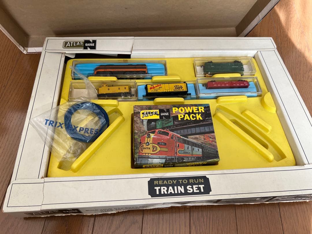 ATLAS Nゲージトレインセット atlas ngauge trainsets - メルカリ