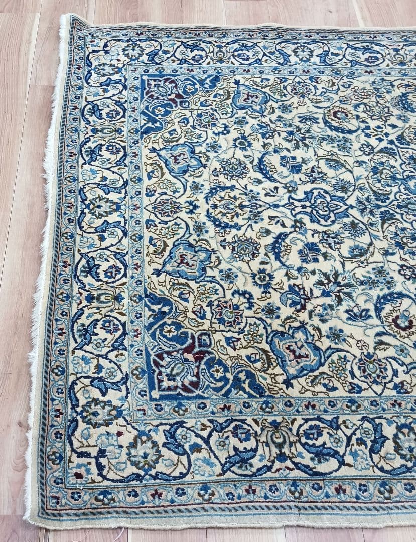 おはな様専用Y2602 ペルシャ絨毯 イラン ナイン産 ウール 手織り絨毯