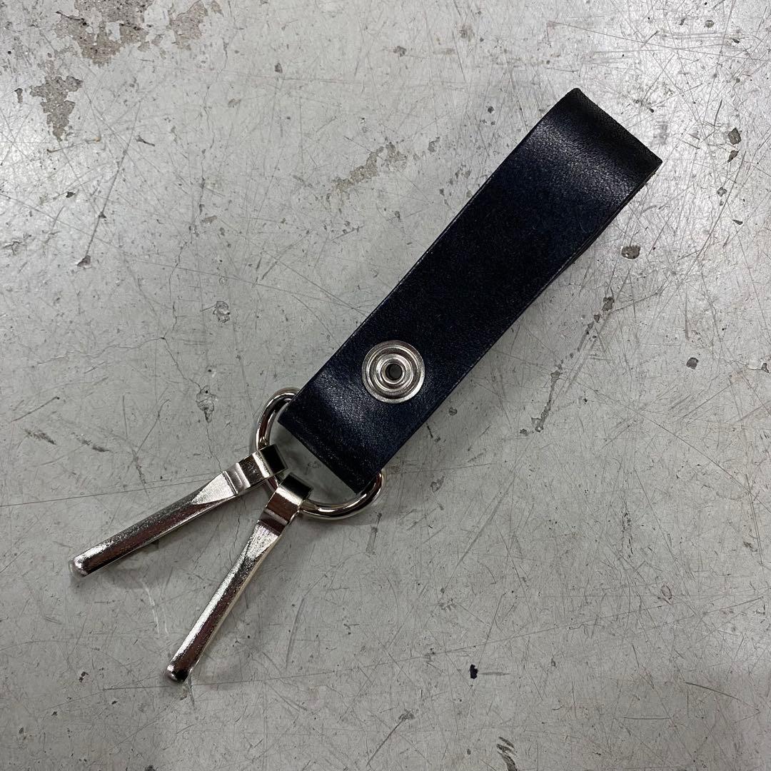 フラワースタッズ レザーキーホルダー ベルトループ htc calee - メルカリ