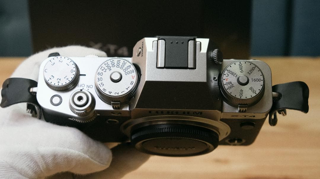 修理点検済】FUJIFILM (フジフイルム) X-T4 ボディ シルバー - メルカリ