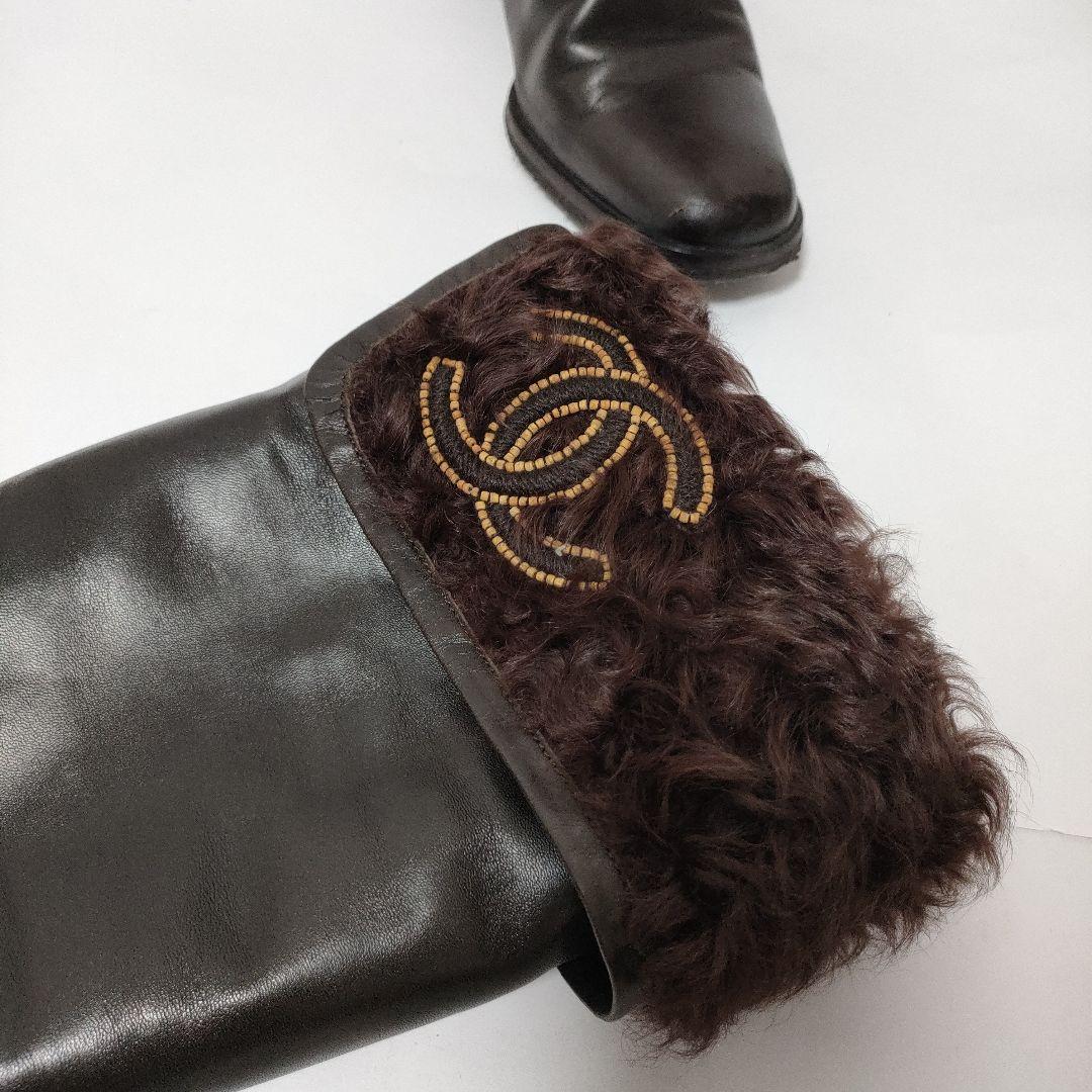 CHANEL　ロングブーツ　革靴　シャネル　ムートン 37 暖かさも美脚も手に入れる♪】CHANEL ニーハイブーツ ムートン (CHANEL