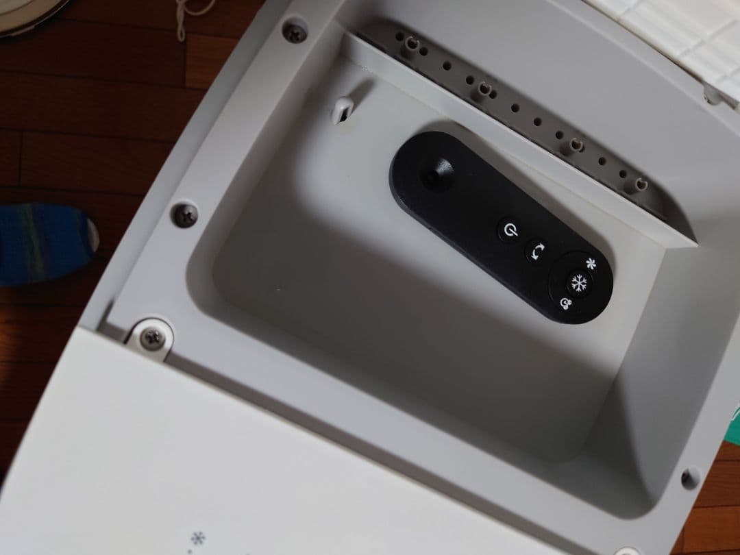 最終値下げ この夏に‼︎ ポータブル冷風扇 L36Y