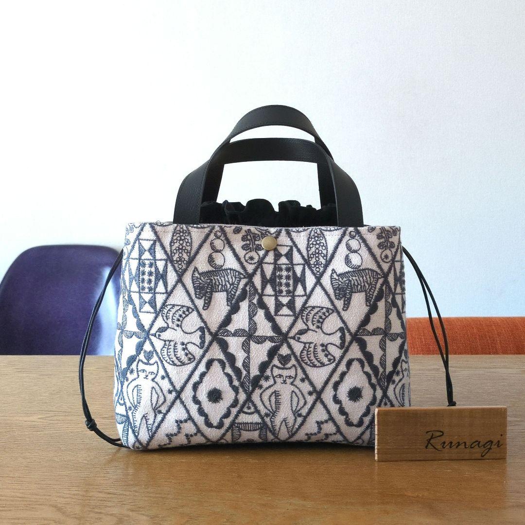 あおりポケットの巾着バッグ＊ミナペルホネン Symphony ⚮̈ミナペルホネン following day ネリオバッグ あおり巾着バッグ