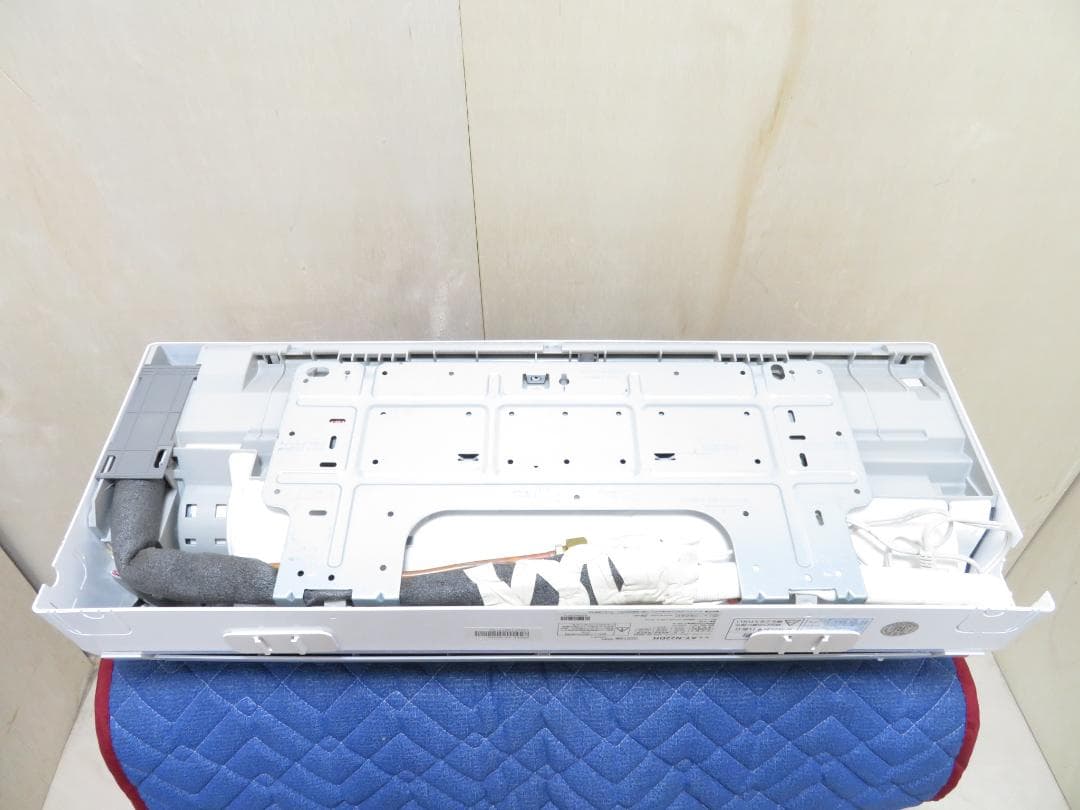 シャープ 2021年製 ルームエアコン 2.2kW ～9畳 主に6畳