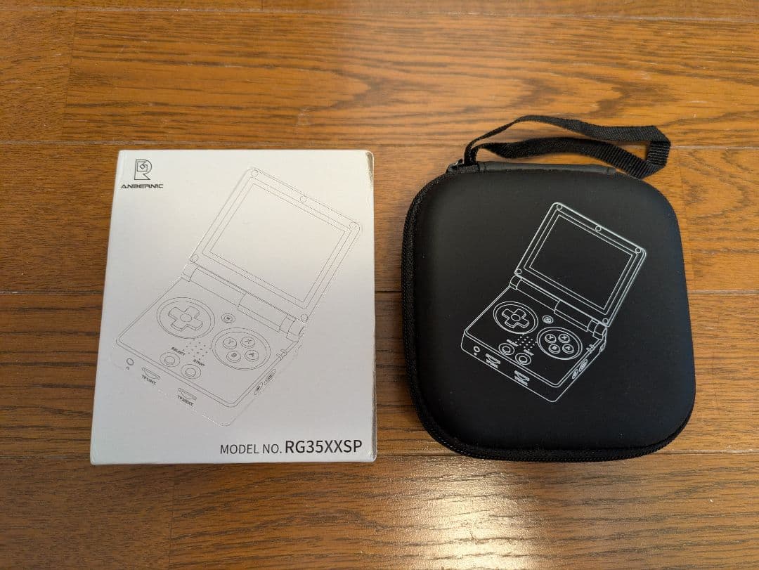 Anbernic RG35XXSP シルバー 専用ケース付き　新品 64gb ANBERNIC RG35XXSP – anbernic
