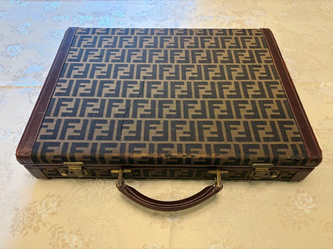 FENDI ヴィンテージ フェンディ ズッカ柄 アタッシュケース