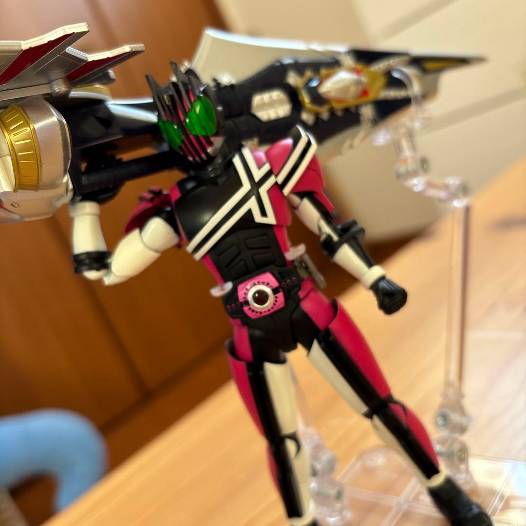 真骨彫製法 仮面ライダーディケイド ネオディケイドライバーver. 右腕