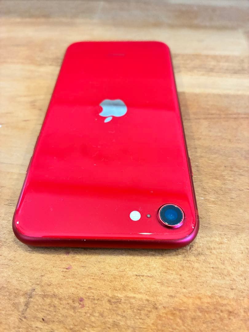 Apple iPhone SE (第2世代) 赤 レッド 256GB - メルカリ