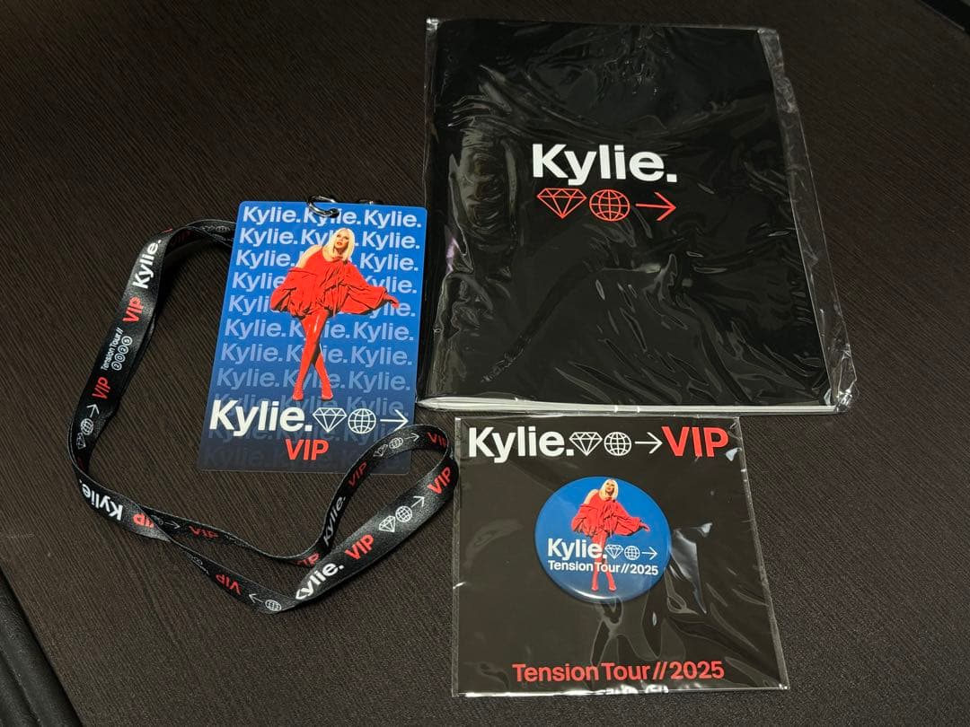 カイリー•ミノーグ 2025 VIPグッズ Kylie Minogue